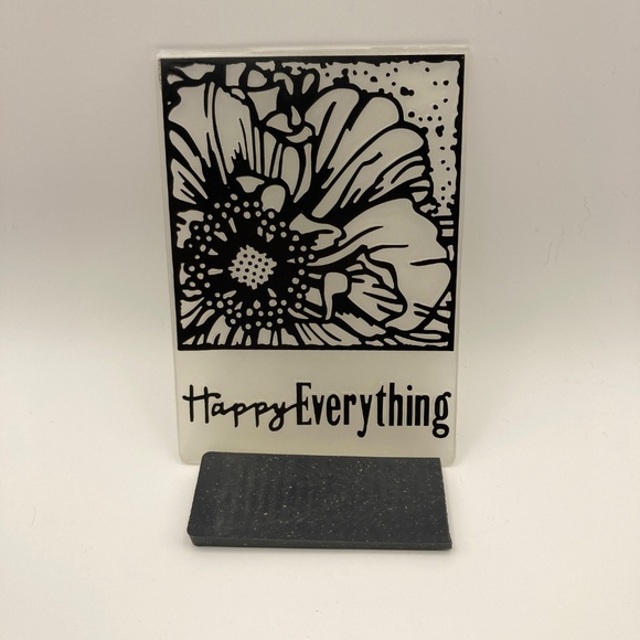 Papercrafting Bundle — Stamps, Embossing Folders, Doilies, and Sequins! - Picture 5 of 10